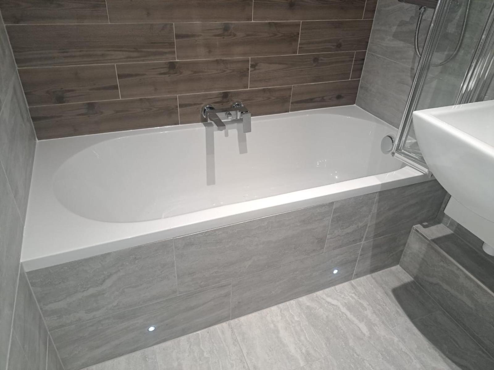 Bournemouth Hot Tub & Sauna Holiday Let المظهر الخارجي الصورة